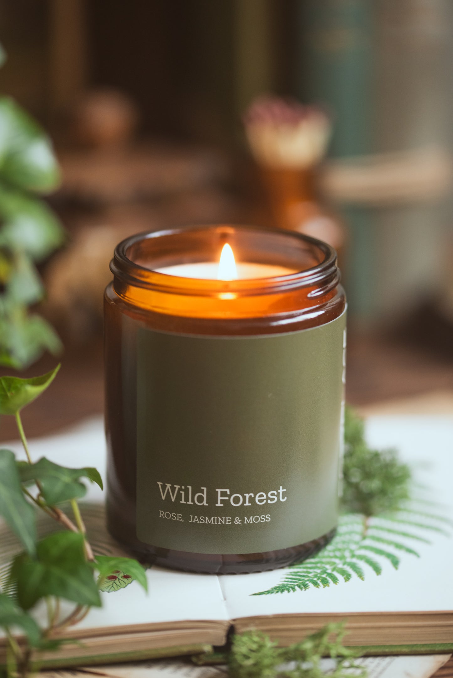 WILD FOREST - Rose, Geraniums & Jasmine Phthalate Free Scented  Soy Candle